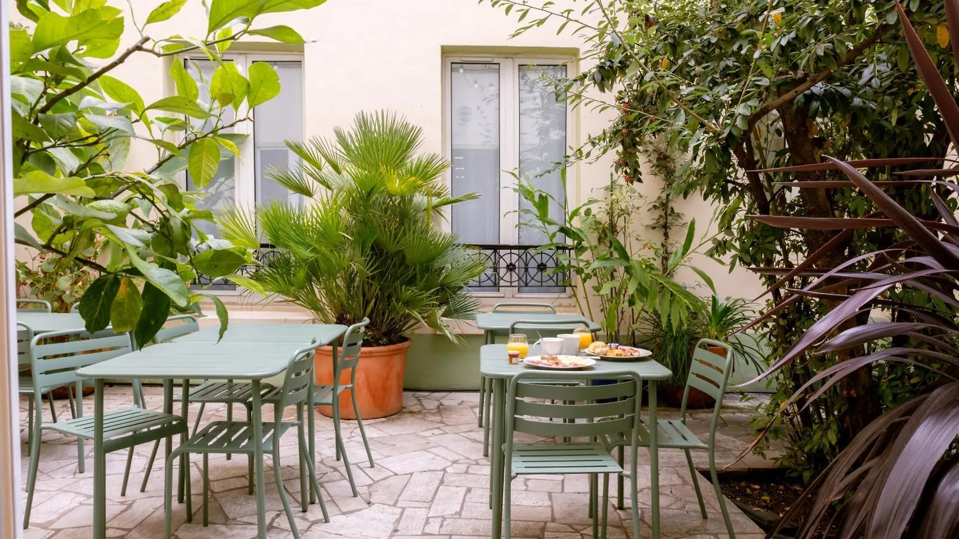 Hotel Kyriad 10 - Canal Saint Martin - Republique 3*
