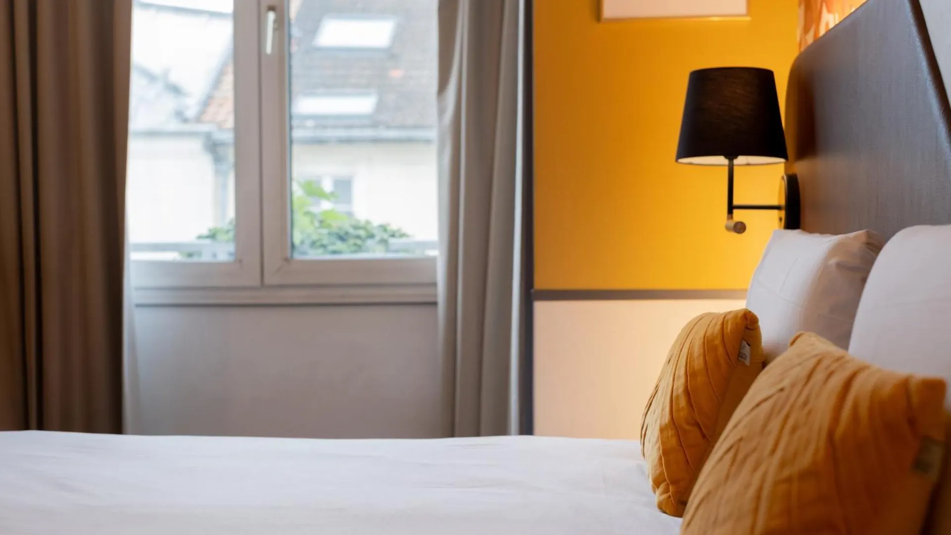Hotel Kyriad 10 - Canal Saint Martin - Republique 3*