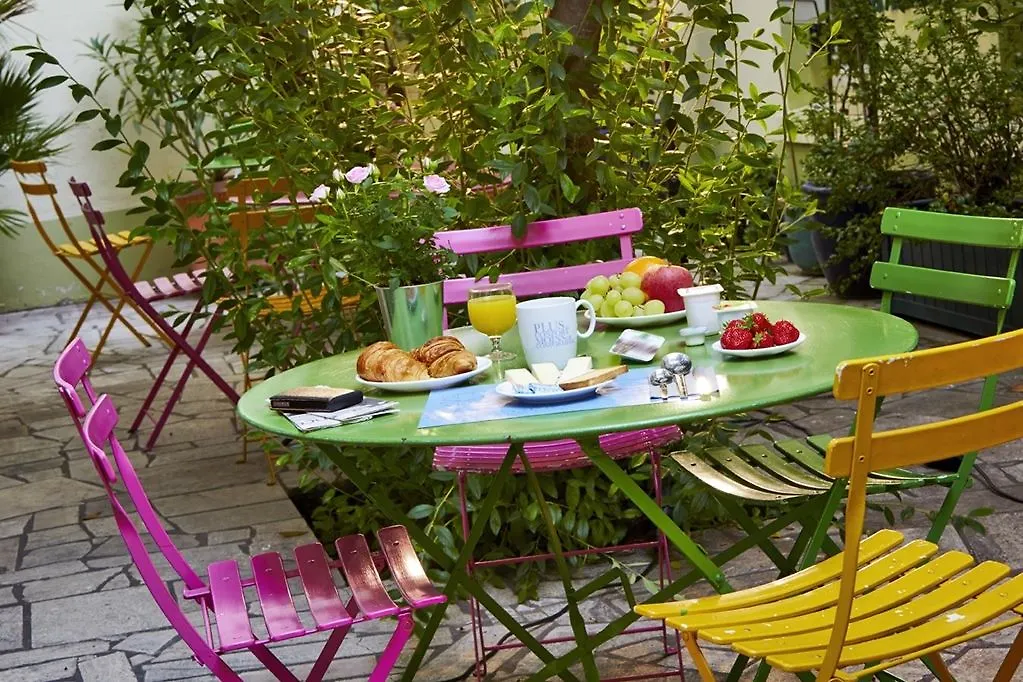 Kyriad 10 - Canal Saint Martin - Republique Hotel Paris