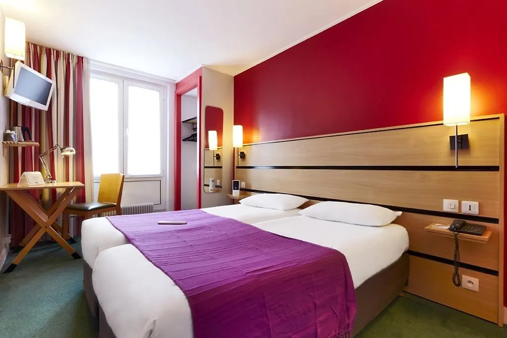 Hotel Kyriad 10 - Canal Saint Martin - Republique 3*